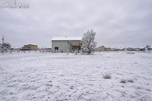 1367 N Dailey Dr, Pueblo, CO 81007 - Photo 38