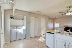 311 Trapper Ln, Fountain, CO 80817 - Photo 16