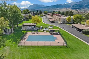 1142 Fontmore Rd, Colorado Springs, CO 80904 - Photo 42