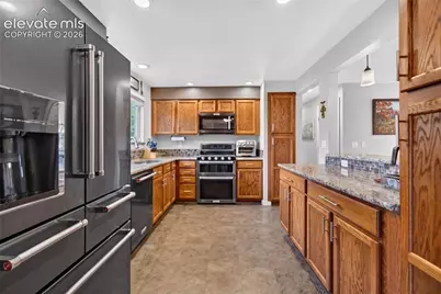 3147 Maverick Drive, Colorado Springs, CO 80918 - Photo 10
