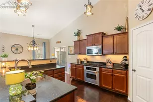 984 Fire Rock Pl, Colorado Springs, CO 80921 - Photo 8