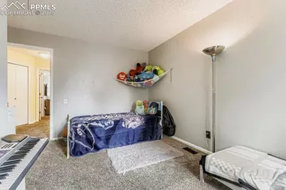 3517 Atlantic Drive, Colorado Springs, CO 80910 - Photo 20