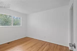 2408 Monterey Rd, Colorado Springs, CO 80910 - Photo 12