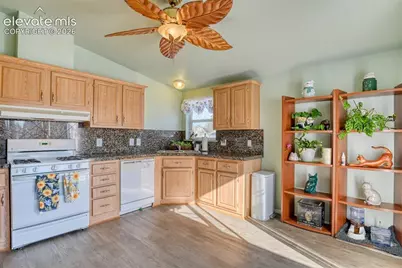 4661 Gray Fox Heights, Colorado Springs, CO 80922 - Photo 4