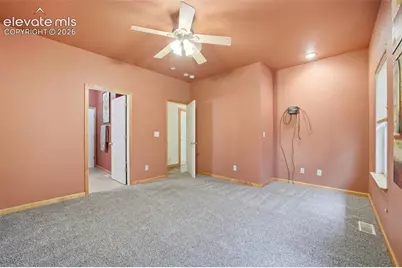 1008 E Kirkwood Drive, Pueblo, CO 81007 - Photo 8