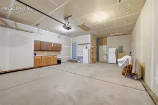1008 E Kirkwood Dr, Pueblo, CO 81007 - Photo 24