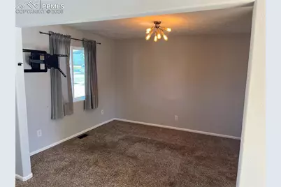4011 Tennyson Avenue, Colorado Springs, CO 80910 - Photo 12
