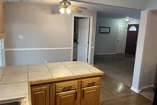 4011 Tennyson Ave, Colorado Springs, CO 80910 - Photo 8