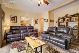 858 Fossil Creek Rd, Florissant, CO 80816 - Photo 10