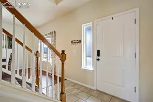 6131 Hayfield Pl, Colorado Springs, CO 80925 - Photo 4