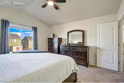 6131 Hayfield Place, Colorado Springs, CO 80925 - Photo 18