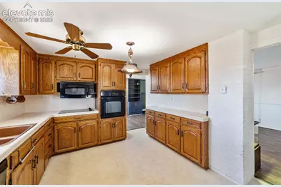 2302 Kent Lane, Colorado Springs, CO 80909 - Photo 2