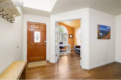 146 Luxury Lane, Colorado Springs, CO 80921 - Photo 4