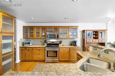 146 Luxury Lane, Colorado Springs, CO 80921 - Photo 10