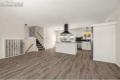 2415 Camelot Court, Colorado Springs, CO 80904 - Photo 4