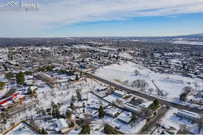 2415 Camelot Court, Colorado Springs, CO 80904 - Photo 38
