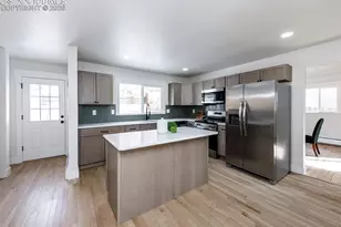 3632 W Pikes Peak Ave, Colorado Springs, CO 80904 - Photo 16