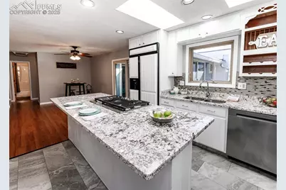 825 San Gabriel Place, Colorado Springs, CO 80906 - Photo 14