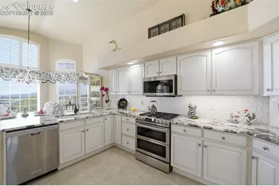 5035 Vista Del Sol Point, Colorado Springs, CO 80919 - Photo 20