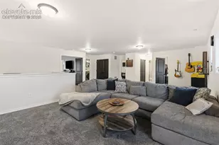 8814 Beaverhead Cir, Colorado Springs, CO 80908 - Photo 32