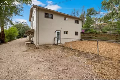 546 W St Vrain Street, Colorado Springs, CO 80905 - Photo 4