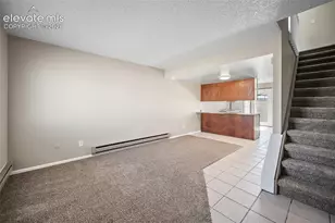 81 Castle Royal Dr, Pueblo, CO 81005 - Photo 6