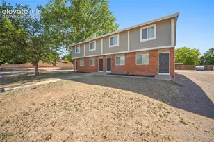 81 Castle Royal Dr, Pueblo, CO 81005 - Photo 2