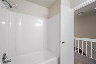 81 Castle Royal Dr, Pueblo, CO 81005 - Photo 28