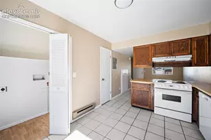 81 Castle Royal Dr, Pueblo, CO 81005 - Photo 18