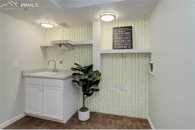 14810 Herring Road, Colorado Springs, CO 80908 - Photo 28