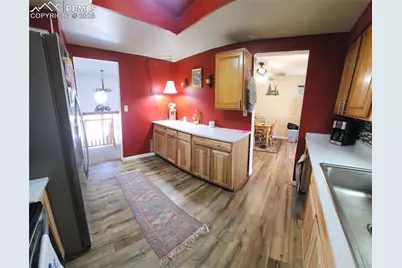 1555 Luna Vista Street, Colorado Springs, CO 80911 - Photo 8