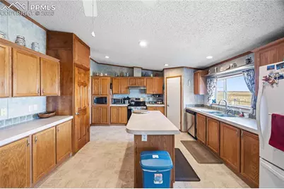 755 High Prairie Point, Calhan, CO 80808 - Photo 8