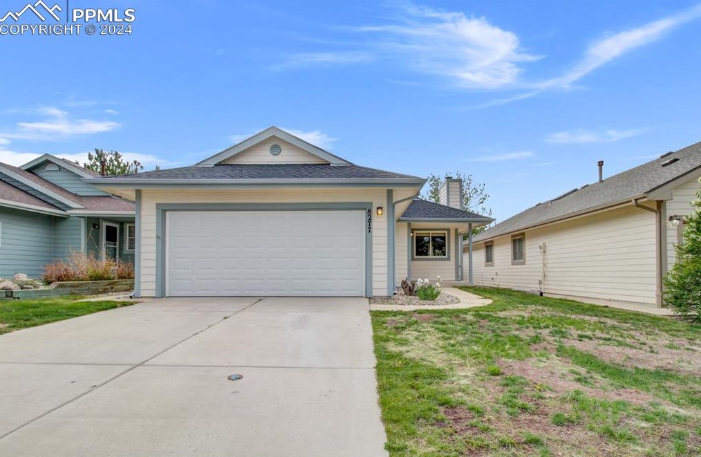 8277 Telegraph Dr, Colorado Springs, CO 80920-7172