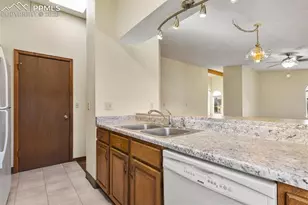 1130 Fontmore Rd, Colorado Springs, CO 80904 - Photo 14