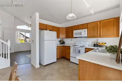 7820 Parsonage Lane, Colorado Springs, CO 80951 - Photo 8