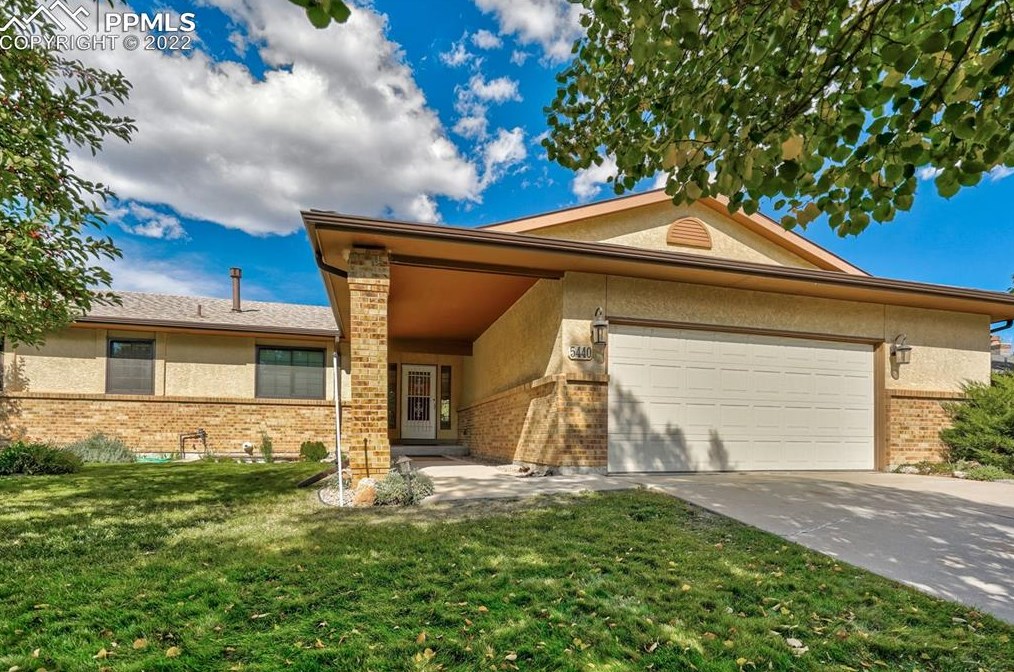 5440 Heatherhill Dr, Colorado Springs, CO 80915-4434