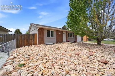 4526 Del Verde Drive, Colorado Springs, CO 80918 - Photo 4
