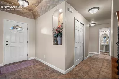 5655 Bridlespur Ridge Place, Colorado Springs, CO 80918 - Photo 8