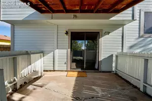 955 Crosstrail Dr, Colorado Springs, CO 80906 - Photo 26