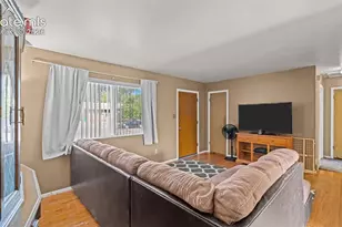 1819 Yakima Ln, Pueblo, CO 81001 - Photo 14