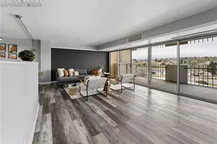 411 Lakewood Cir, Colorado Springs, CO 80910 - Photo 12