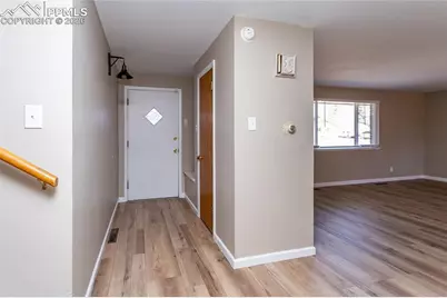 2923 Virginia Avenue, Colorado Springs, CO 80907 - Photo 4