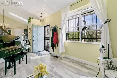 2960 Rio Vista Drive, Colorado Springs, CO 80917 - Photo 6