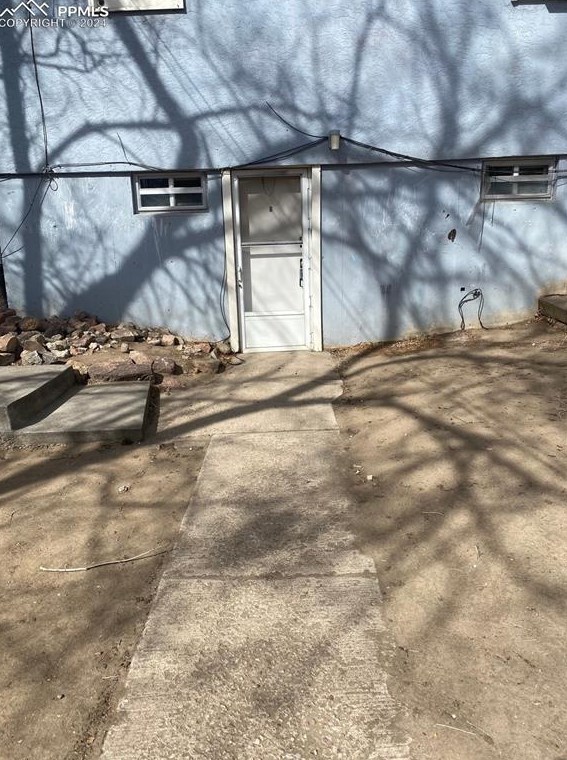 909 Costilla St, Colorado Springs CO 80903-3771 exterior