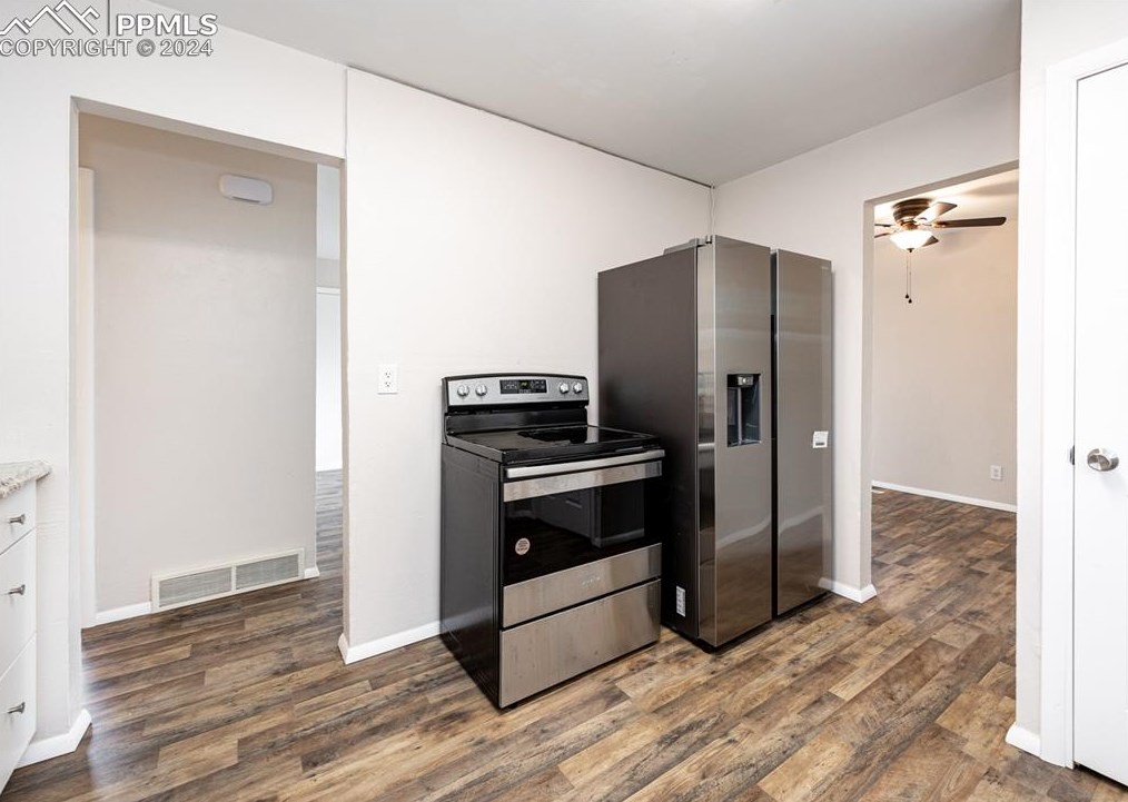 909 Costilla St, Colorado Springs CO 80903-3771 exterior