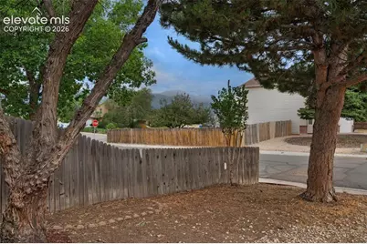 4546 Lancaster Drive, Colorado Springs, CO 80916 - Photo 4