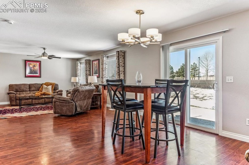 1183 Kittery St, Castle Rock CO 80104-3281 exterior