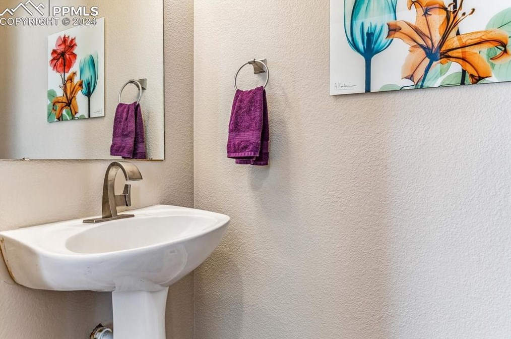 1183 Kittery St, Castle Rock CO 80104-3281 exterior