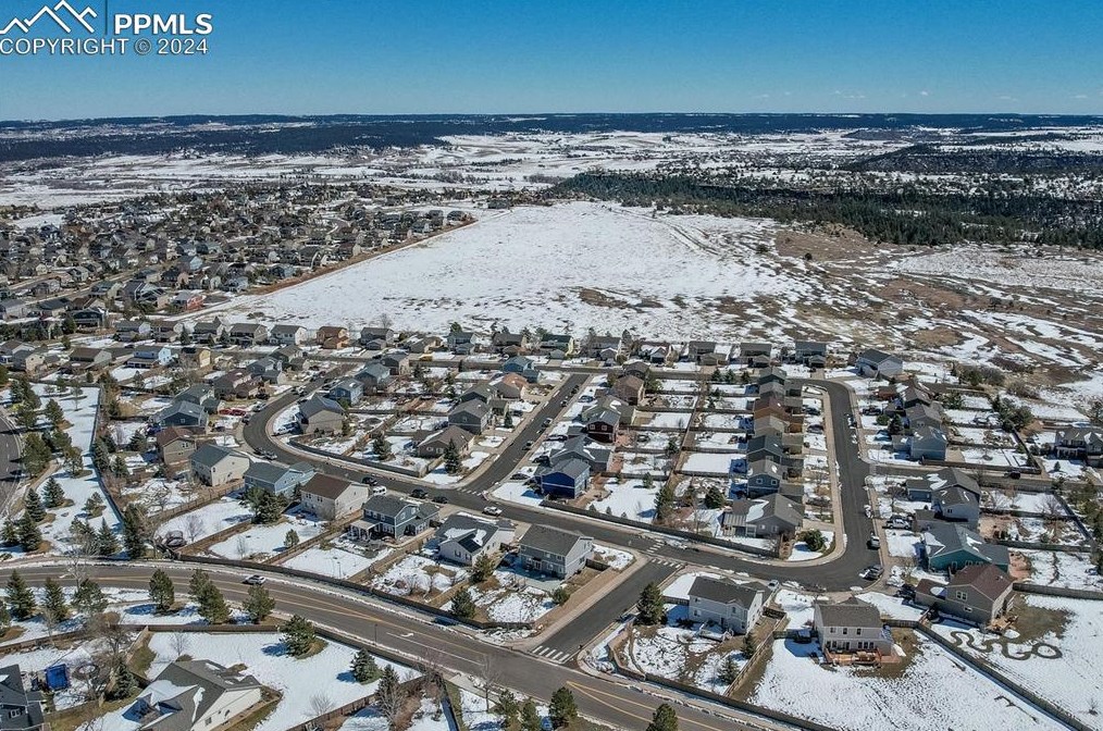 1183 Kittery St, Castle Rock CO 80104-3281 exterior