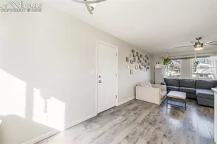 2240 Flintwood Dr, Colorado Springs, CO 80910 - Photo 18